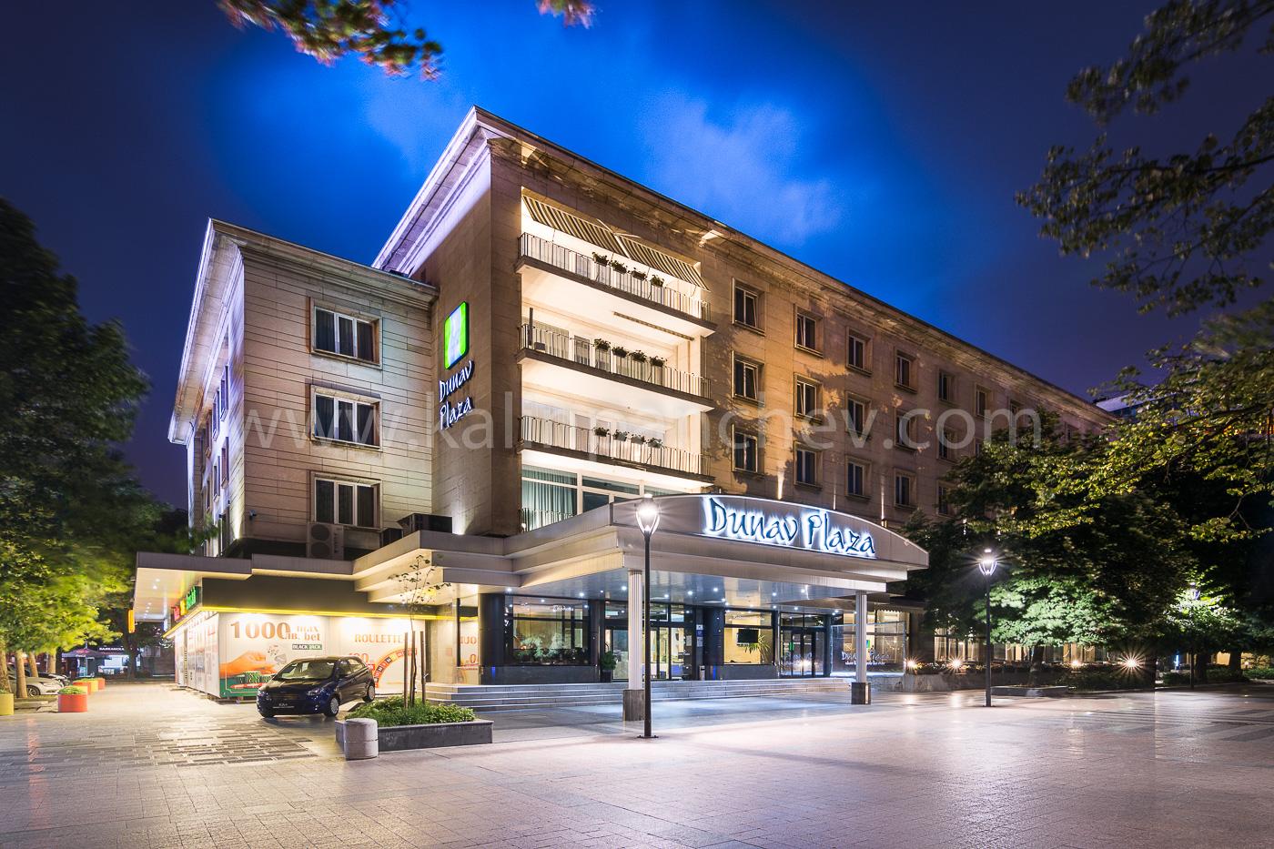 Dunav Plaza Hotel Ruse Exterior foto